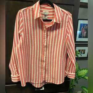 Size Medium Universal Thread dark pink and white striped shirt.